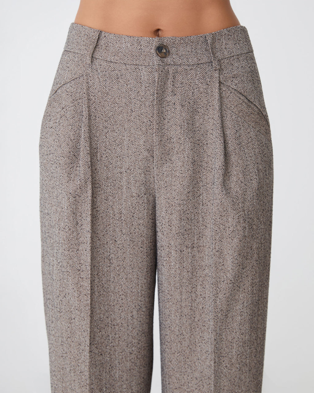 Nevada Herringbone Pants in vintage brown — fabric detail