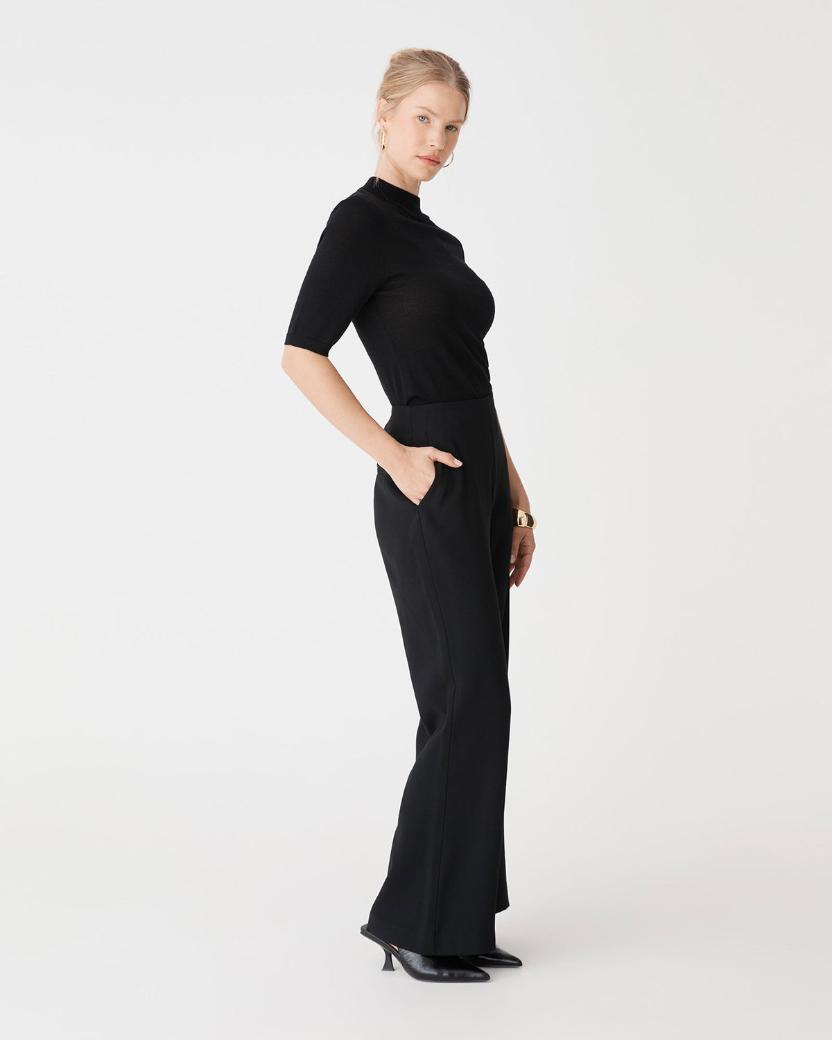 Kaitlyn Crepe Bootleg Pants in black — side view